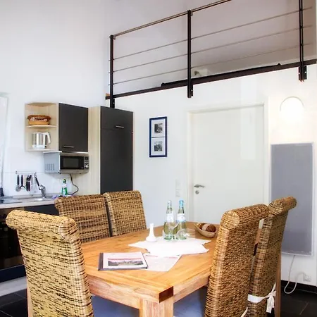 Holiday home Luv